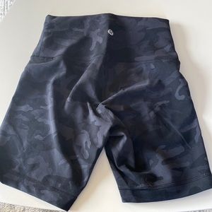 Lululemon Align Biker shorts 6 inch length